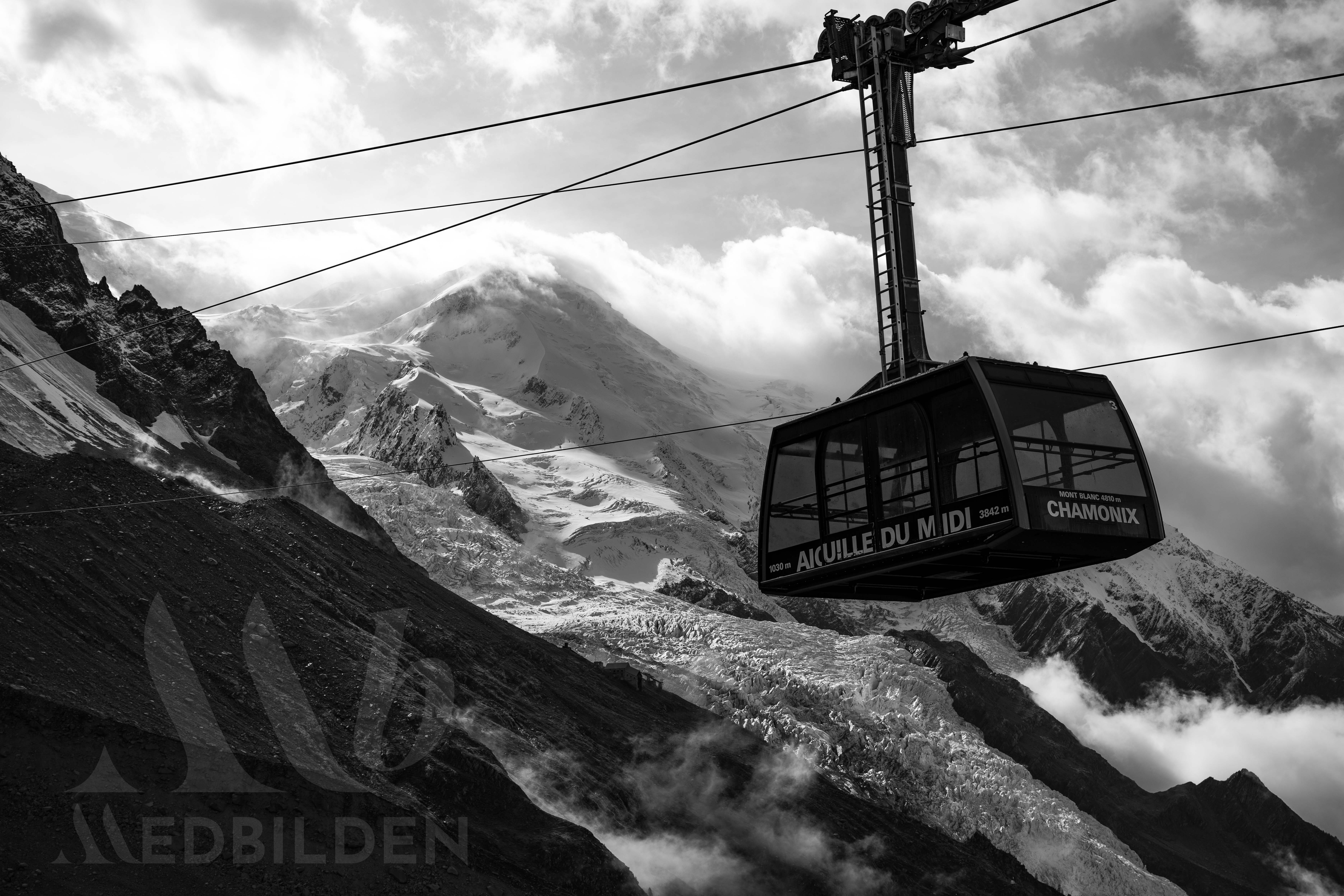 Chamonix aiguille du midi cable car